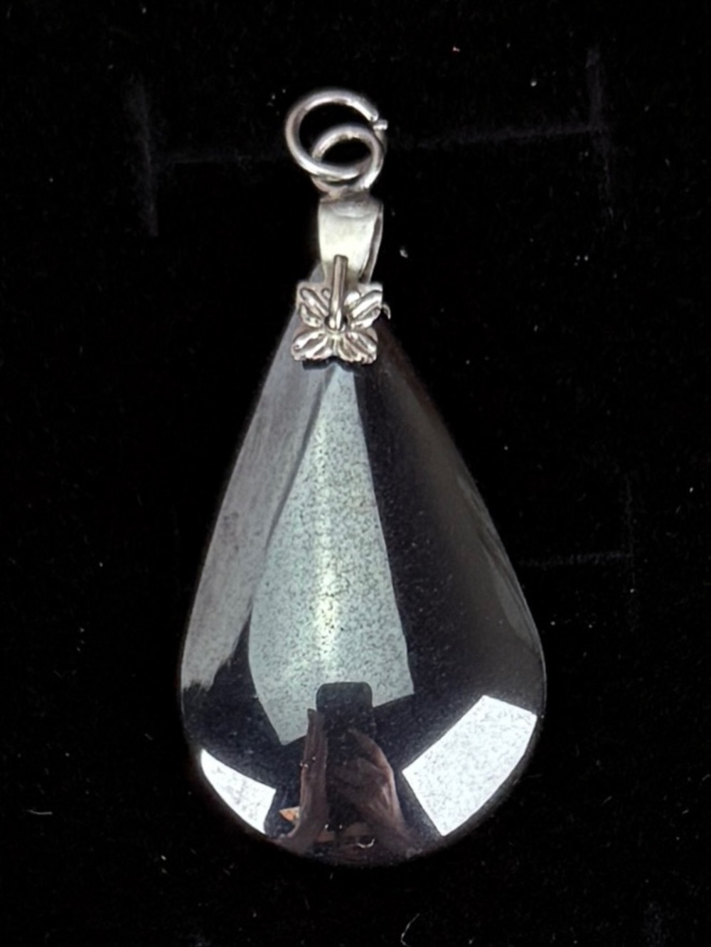 Beautiful weighted Silvertone hematite teardrop pendant + free cord necklace